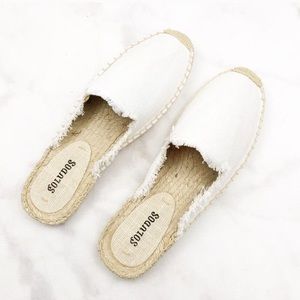 *NWT* Soludos White Frayed Mule Slip On Espadrille